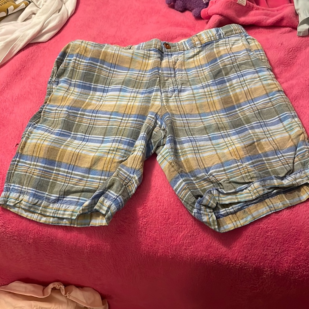 Tommy Bahama plaid dress shorts 36 waist